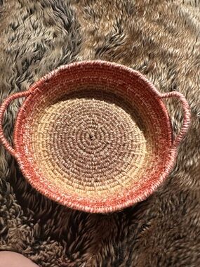 Proceeds go to NICU at MFCH❤️ Handcrafted Earth tone boho Coil Basket w/handles.
